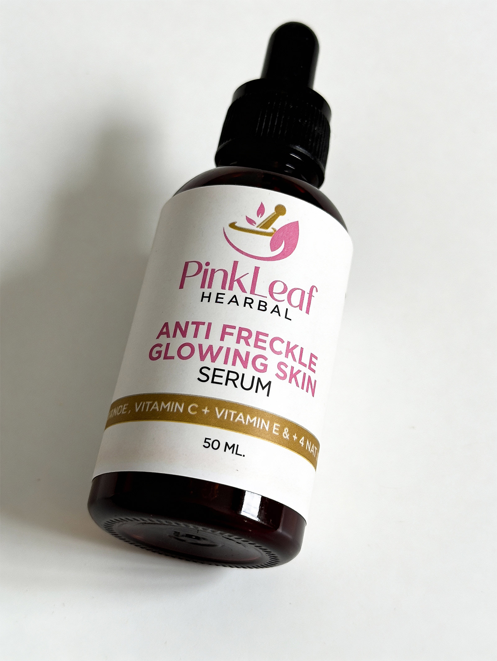 Pink Leaf Anti Freckle Glowing Skin Serum